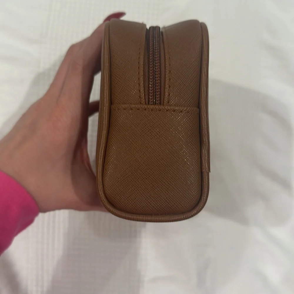 Michael Kors tan bag